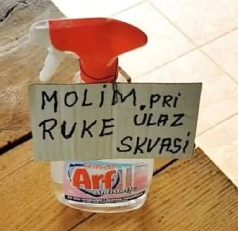 'Dragi kukci', 'Dragi ku*ci': Karantena nije sa sobom povela pismenost