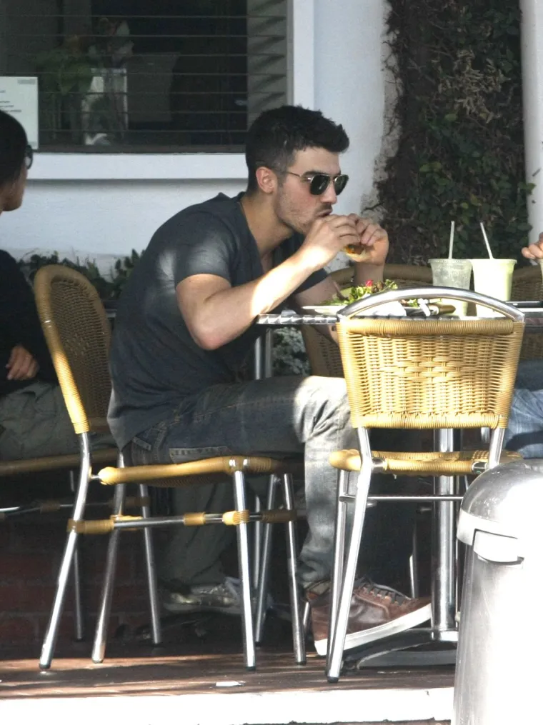 Joe Jonas