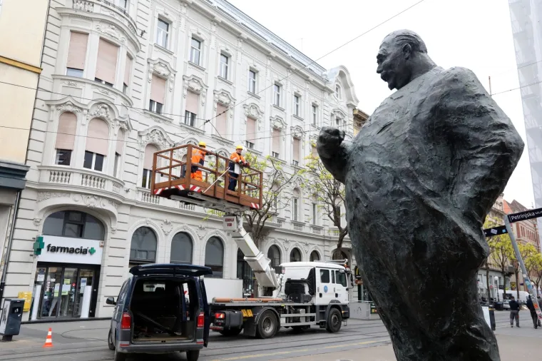 Uskoro ćemo imati javni prijevoz: Radnici ZET-a krenuli s pripremama da sve bude spremno