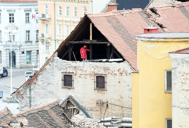 Prije točno mjesec dana Zagreb je pogodio razoran potres! Ovo su slike koje nikad nećemo zaboraviti