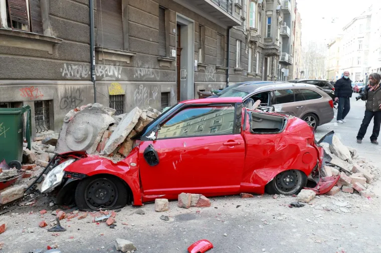 Prije točno mjesec dana Zagreb je pogodio razoran potres! Ovo su slike koje nikad nećemo zaboraviti