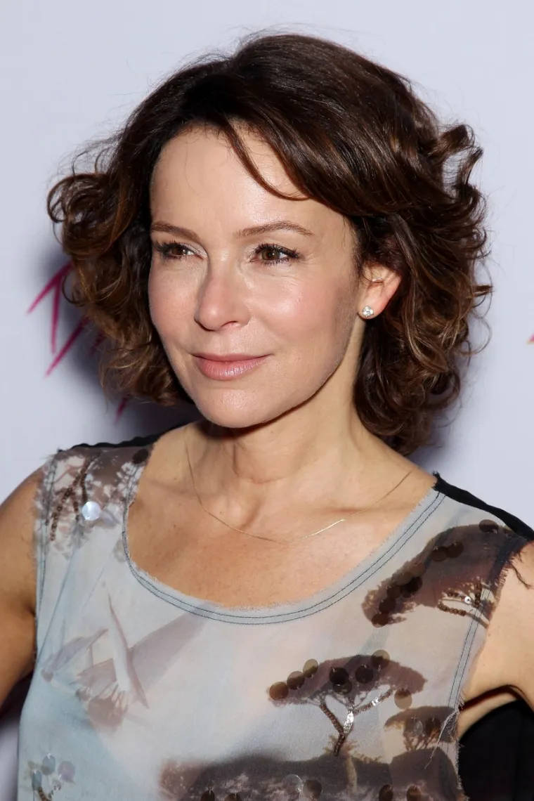 LICE TOTALNO IZMIJENJENO PLASTIČNIM OPERACIJAMA: Zvijezdu 'Prljavog plesa' danas biste jedva prepoznali