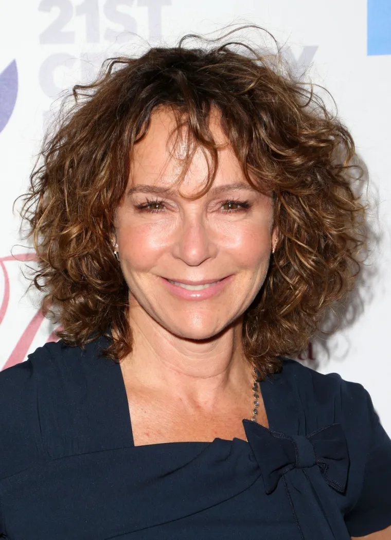 LICE TOTALNO IZMIJENJENO PLASTIČNIM OPERACIJAMA: Zvijezdu 'Prljavog plesa' danas biste jedva prepoznali