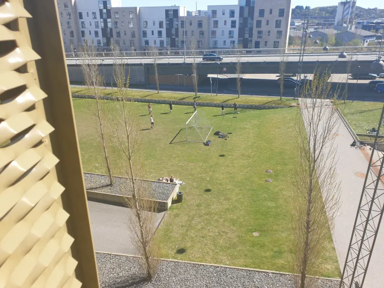 Mnoge je lijepo vrijeme izmamilo van, ali uz pridržavanje propisanih mjera.