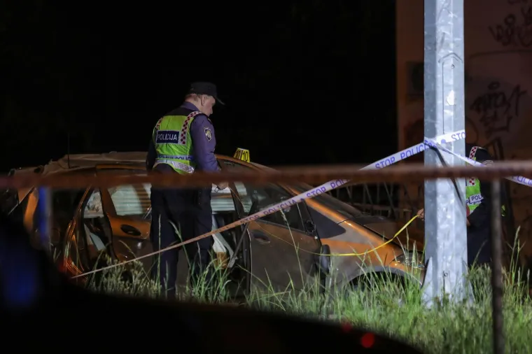 Strava kod Zapre&scaron;ića: Vlak naletio na auto u kojem su bile tri djevojke, poginula 27-godi&scaron;njakinja!