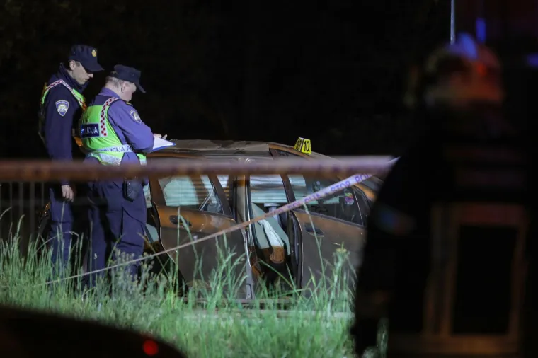 Strava kod Zapre&scaron;ića: Vlak naletio na auto u kojem su bile tri djevojke, poginula 27-godi&scaron;njakinja!