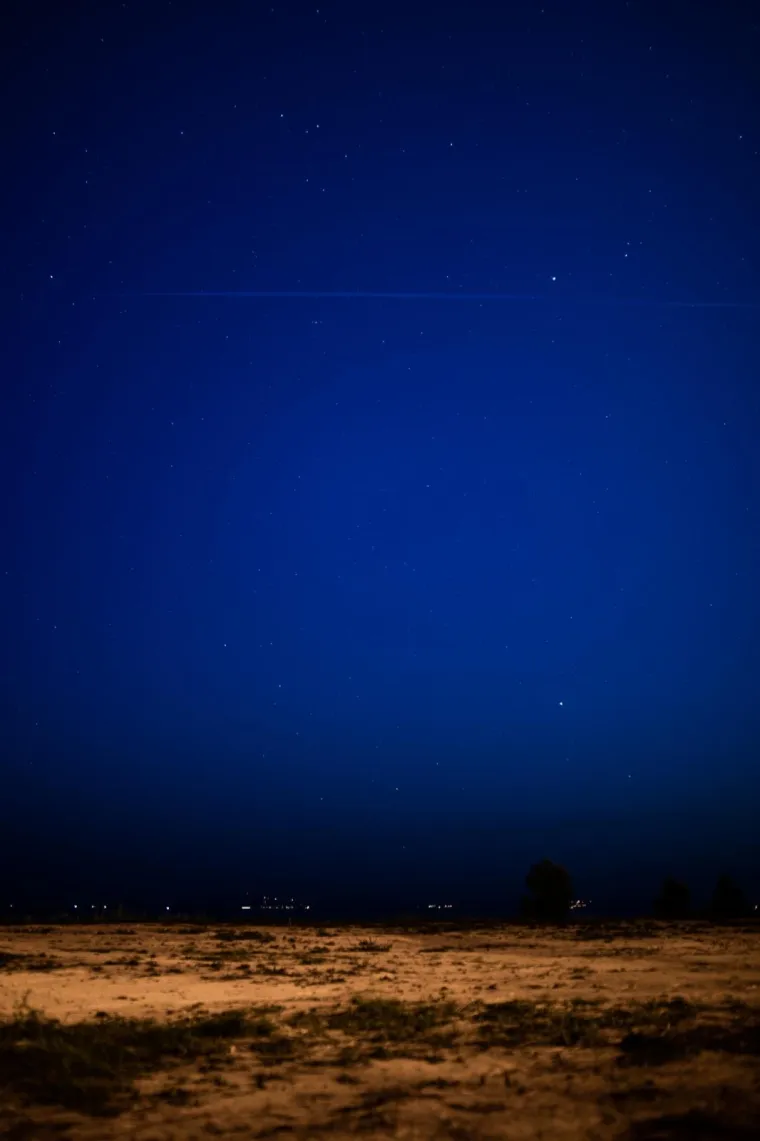 Starlink satelitska konstelacija od 60 satelita: Elon Musk nastavlja plan o pokrivenosti internetom