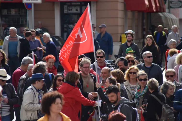 Kako smo slavili Praznik rada: Pogledajte fotografije i plačite. Na sve ovo sutra možete zaboraviti!