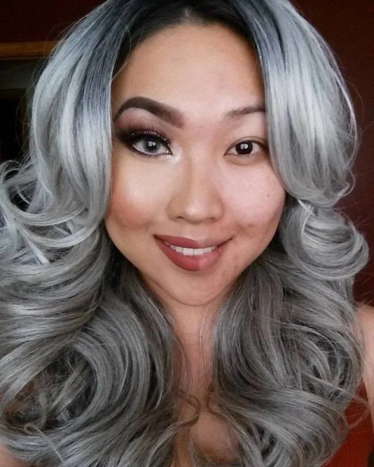 NEVJEROJATNE PREOBRAZBE: Kad vidite koliko truda treba, nikad vi&scaron;e nećete reći - 'bolje izgleda&scaron; bez &scaron;minke'