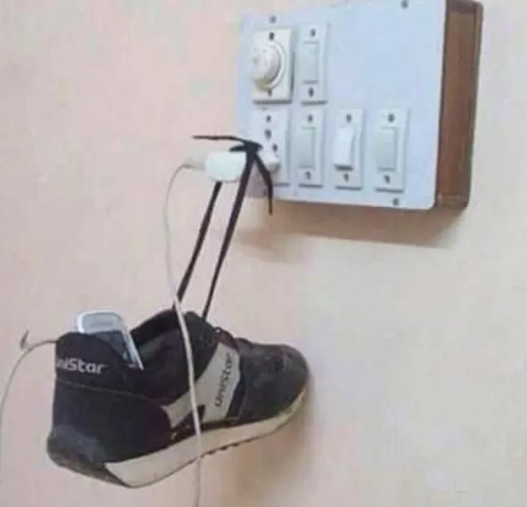 Ovi ljudi su se sna&scaron;li na čudan način, ali si ekstremno olak&scaron;ali život