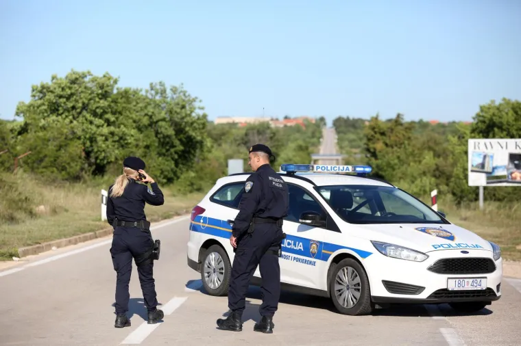 Bili su zaljubljenici u letenje: Tko su mladi piloti stradali u padu aviona u Biljanima Donjim?