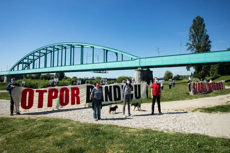 Zagreb slavi Dan oslobođenja od fašizma. Poruka je jasna: 'Otpor Bandiću, sloboda Zagrebu'