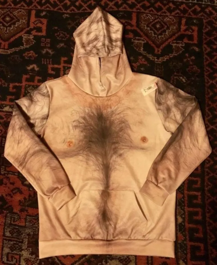 CIJEPLJENI OD STILA: Ovi su ljudi odjenuli horor kombinacije, mi još ne možemo doći k sebi