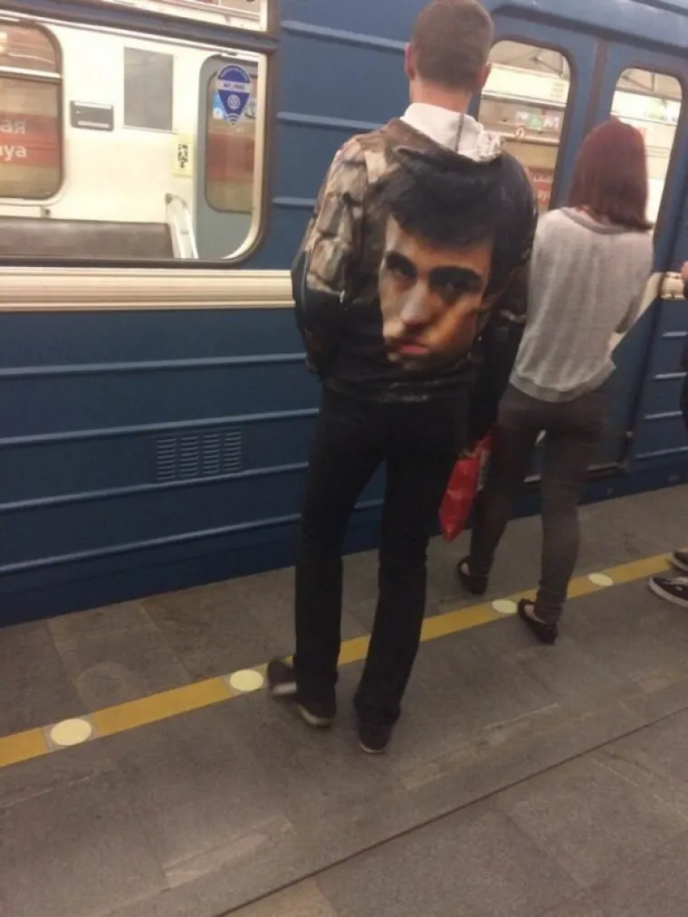 CIJEPLJENI OD STILA: Ovi su ljudi odjenuli horor kombinacije, mi jo&scaron; ne možemo doći k sebi