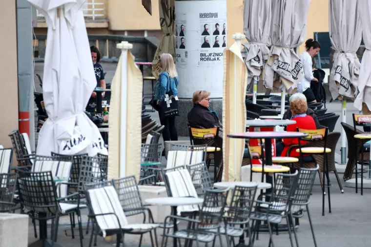 Dočekali smo  i to! Sretan dan otvorenih kafića svima koji slave