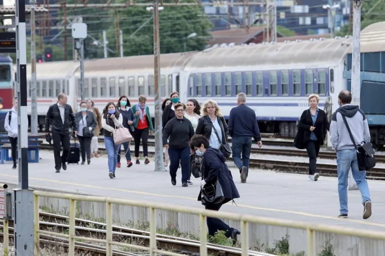 NORMALIZACIJA ŽELJEZNIČKOG PROMETA: Na zagrebačkom Glavnom kolodvoru nema većih gužvi
