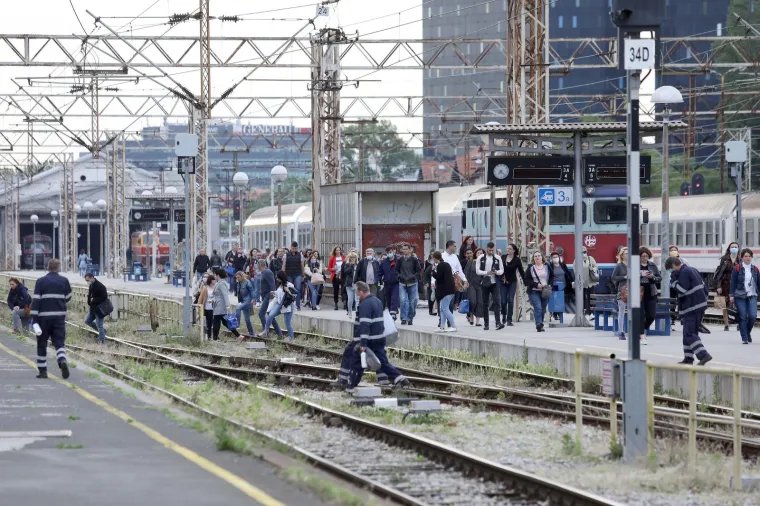 NORMALIZACIJA ŽELJEZNIČKOG PROMETA: Na zagrebačkom Glavnom kolodvoru nema većih gužvi