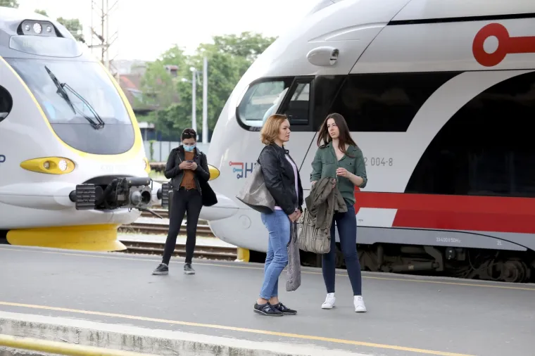 NORMALIZACIJA ŽELJEZNIČKOG PROMETA: Na zagrebačkom Glavnom kolodvoru nema većih gužvi