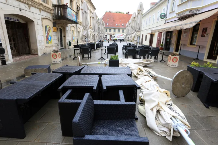 Terase kafića ponovno zjape prazne: Zbog ki&scaron;e i hladnoće Hrvati danas neće uživati u omiljenom hobiju