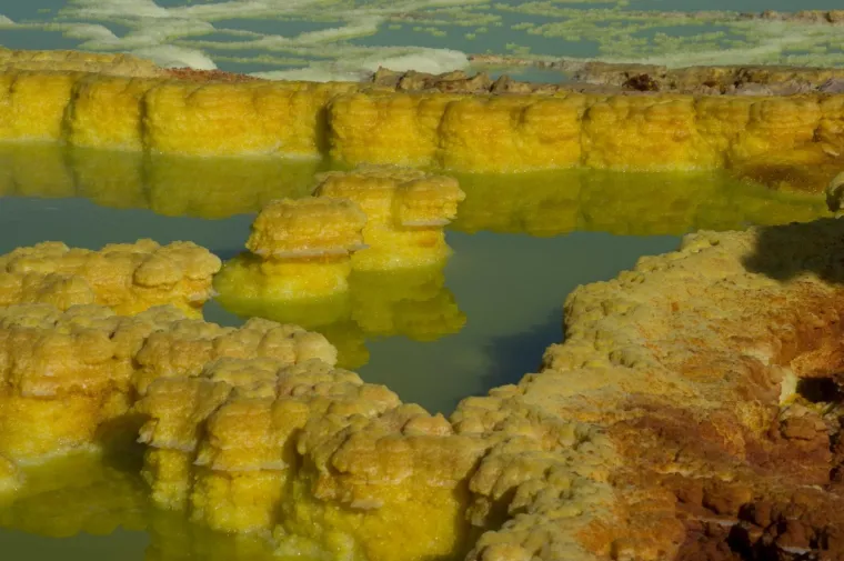 KOLIKO JE NA&Scaron; PLANET ČUDESAN! Zemlja je možda poznata kao plavi planet, ali samo iz svemira. Pogledajte ove divote!