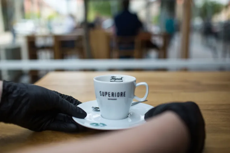 Zagrebački ugostitelji ponovno otvorili svoja vrata