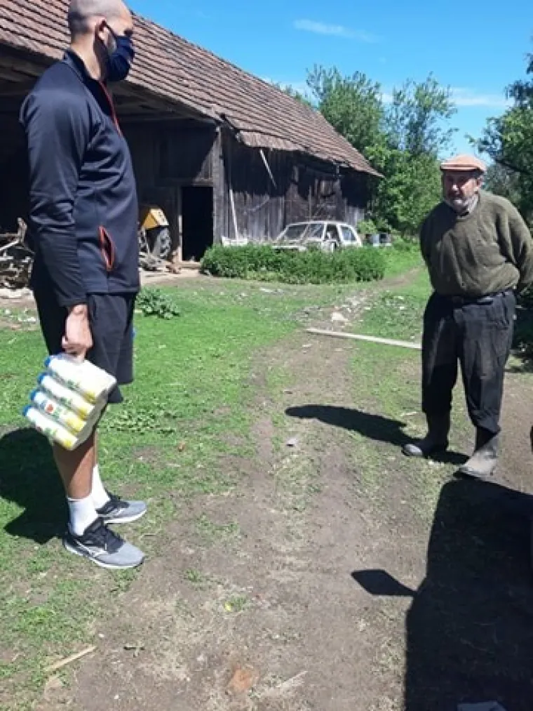 Pokazao veliko srce: Naš poznati rukometni reprezentativac pomaže potrebitima