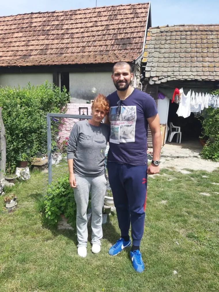 Pokazao veliko srce: Naš poznati rukometni reprezentativac pomaže potrebitima