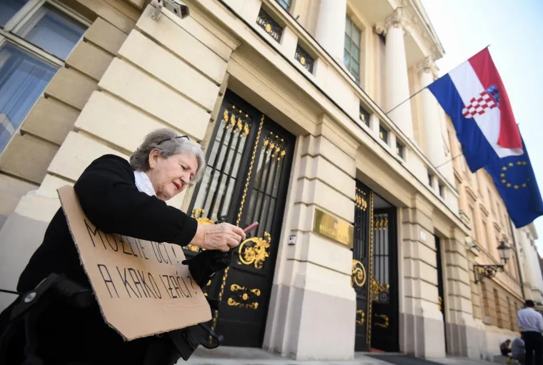 Najstarija zagrebačka aktivistica obračunala se sa Culejom: 'Borili ste se vi za svoju guz*** smrdljivu'