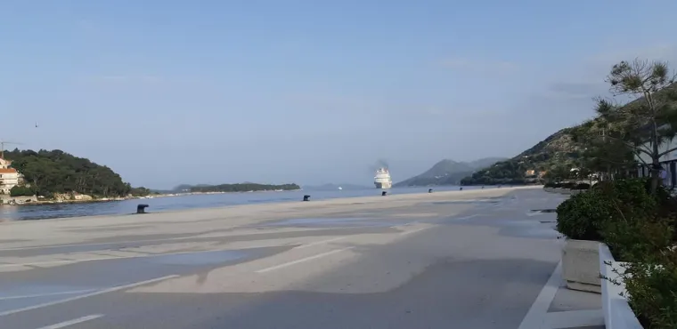 U Dubrovnik uplovio kruzer s vi&scaron;e od 750 pomoraca: 'Uvjereni smo da nema zaraženih'