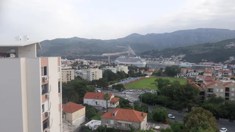 U Dubrovnik uplovio kruzer s vi&scaron;e od 750 pomoraca: 'Uvjereni smo da nema zaraženih'