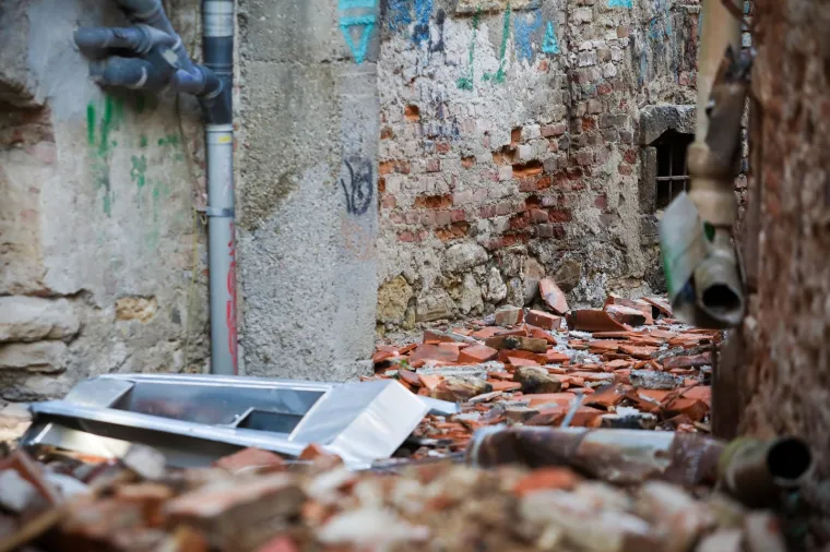 Hoće li se Bandić sada hvaliti europskom metropolom? Zagreb dva mjeseca nakon potresa zatrpan ciglama