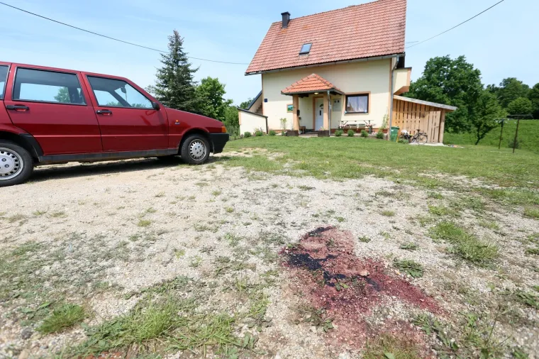 Ovo je dvori&scaron;te u kojem se dogodilo krvavo ubojstvo: Brata sumnjiče da je ubio godinu dana stariju sestru
