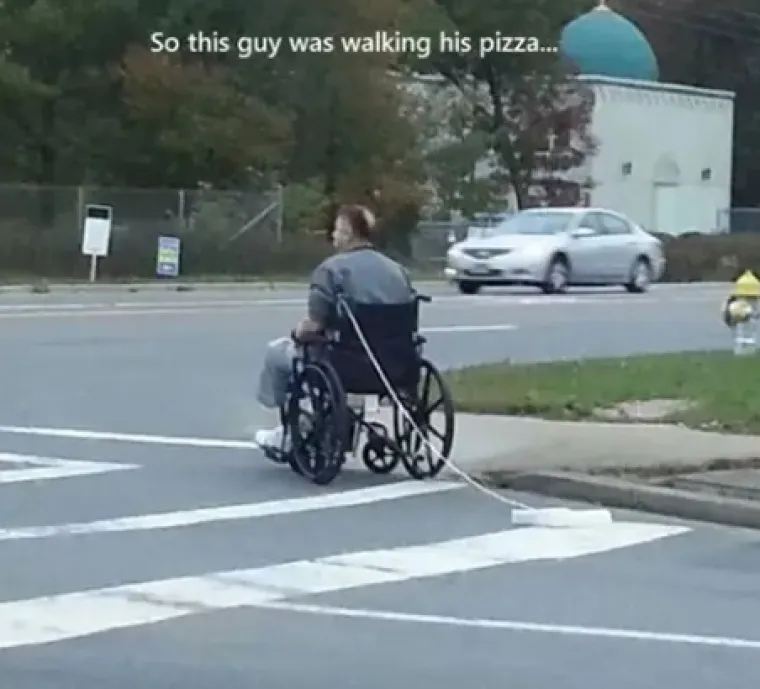 OVIM LJUDIMA HITNO TREBA ZABRANITI PRISTUP BILO KAKVOJ PIZZI: Pa dajte pogledajte &scaron;to su od njih napravili