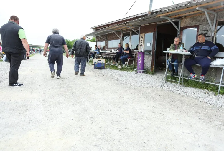 Nakon 50 godina: Kultni zagrebački Hrelić vi&scaron;e ne radi nedjeljom, evo kakav je danas bio &scaron;u&scaron;ur!