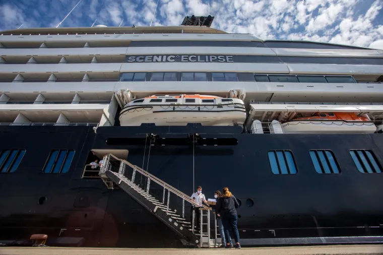 02.05.2020., Rijeka -  Scenic Eclipse, kruzer koji je odmah po svecanom krstenju u New Yorku zaradio titulu najluskuznijeg ekspedicijskog broda u svijetu, nesto prije 10 sati uplovio je u rijecku luku na privremeni vez na kojem ostaje do daljnjeg, odnosno dok se situacija sa korona pandemijom ne smiri. Photo: Nel Pavletic/PIXSELL