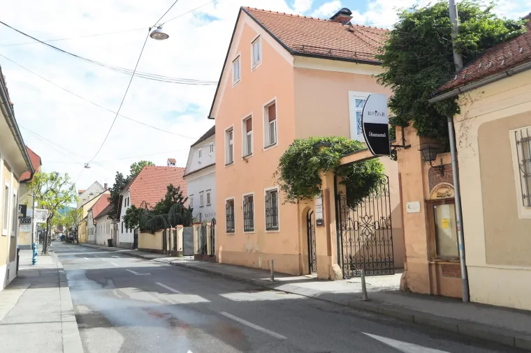 Gorio poznati zagrebački restoran na Kaptolu: Pogledajte kako Baltazar izgleda nakon požara