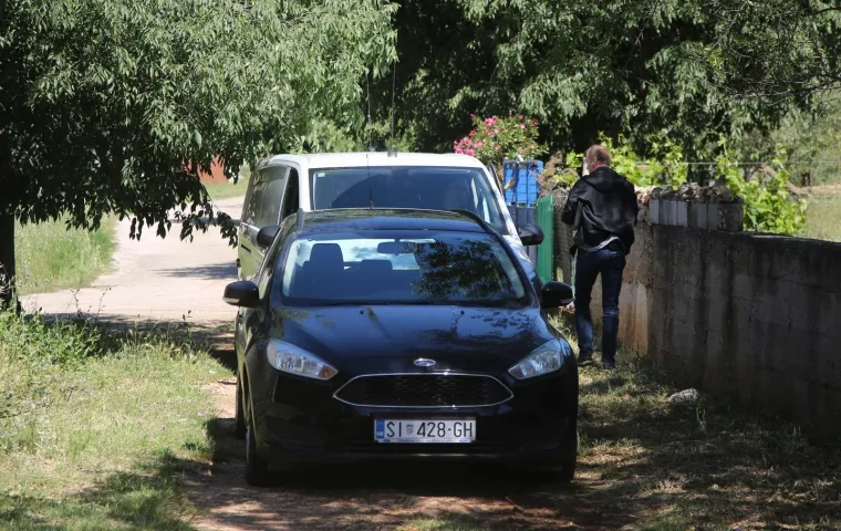 Stra&scaron;an zločin u Gaćelezima: Ovo je čovjek osumnjičen za ubojstvo rođaka i svog prvog susjeda