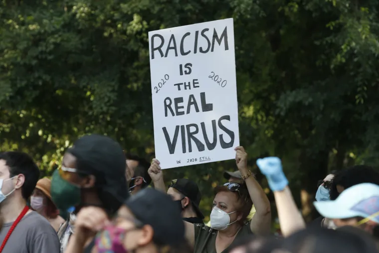 Kaos i nasilje na ulicama diljem SAD-a: Ovakvo ne&scaron;to nije viđeno od ubojstva Martina Luthera Kinga!