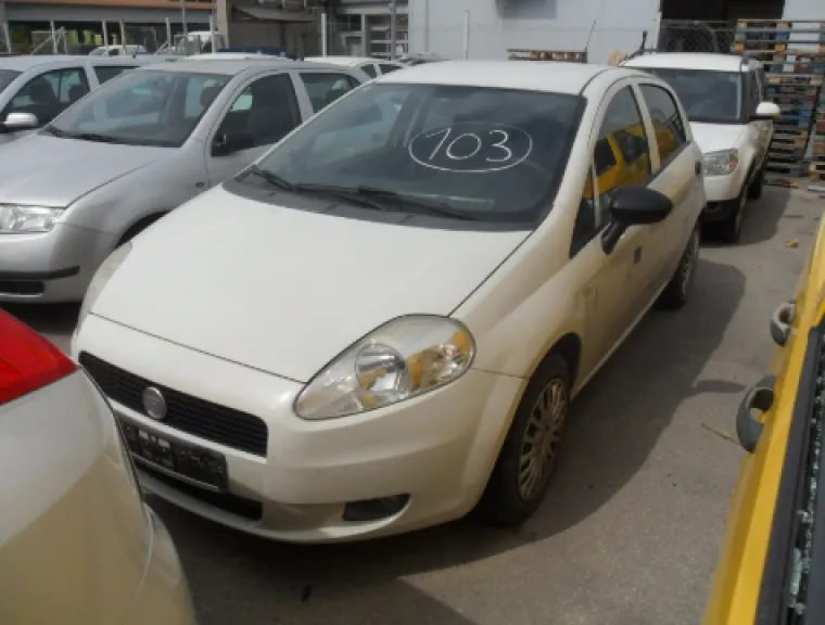 2010. godi&scaron;te. Početna cijena mu je 12.000 kuna.