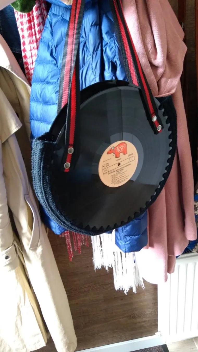 Stare ploče postale su torba