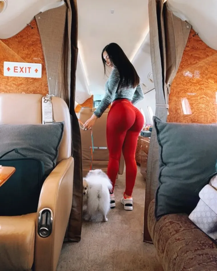 OVE SEZONE BIKINIJE ĆE ZAMIJENITI TAJICE: Sudeći po ovim fotkama, ne vjerujemo da će to ikome te&scaron;ko pasti