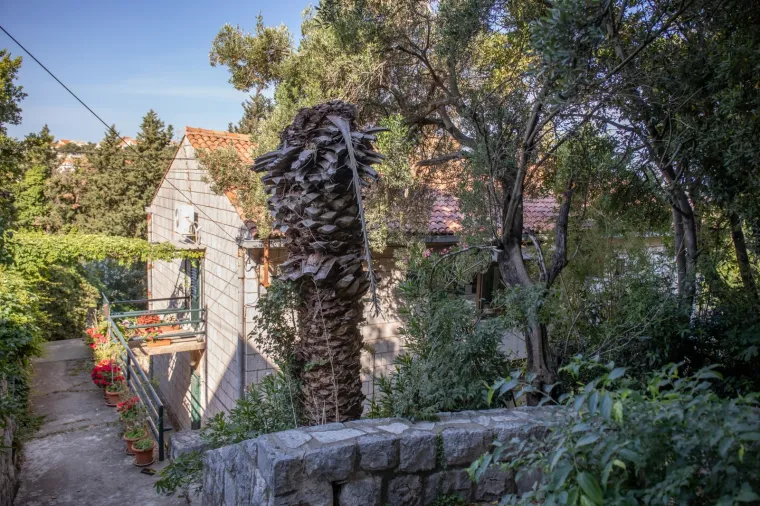 Strava kod Dubrovnika: Sin vatrenim oružjem pucao u roditelje, oboje u te&scaron;kom stanju u bolnici