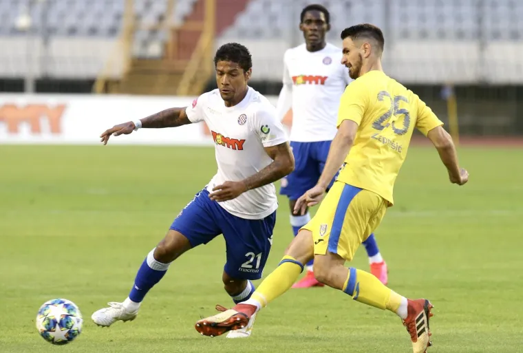 05.06.2020., stadion Poljud, Split - Hrvatski Telekom Prva liga, 27. kolo, HNK Hajduk -NK Inter Zapresic. 	Jairo De Macedo Da Silva, Tomislav Mazalovic
Photo: Ivo Cagalj/PIXSELL