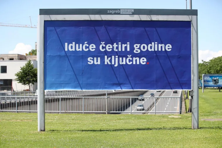 POČELA JE TORTURA PREDIZBORNIM PLAKATIMA: Pogledajte što je sve osvanulo u Zagrebu, ima tu svega