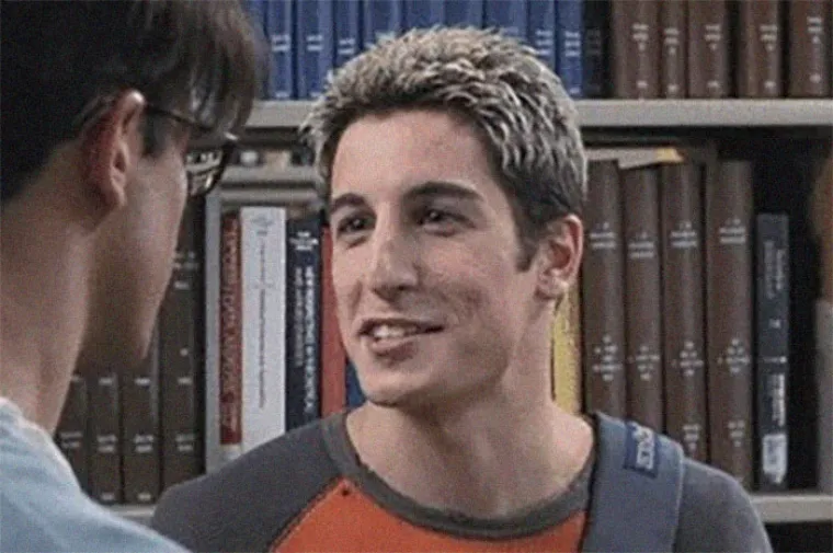 Sve djevojke padale su na poblajhane pramenove