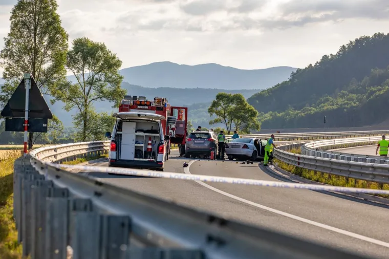 STRAVIČNA NESREĆA NA ISTARSKOM IPSILONU: Jedna osoba poginula, dvije te&scaron;ko ozlijeđene