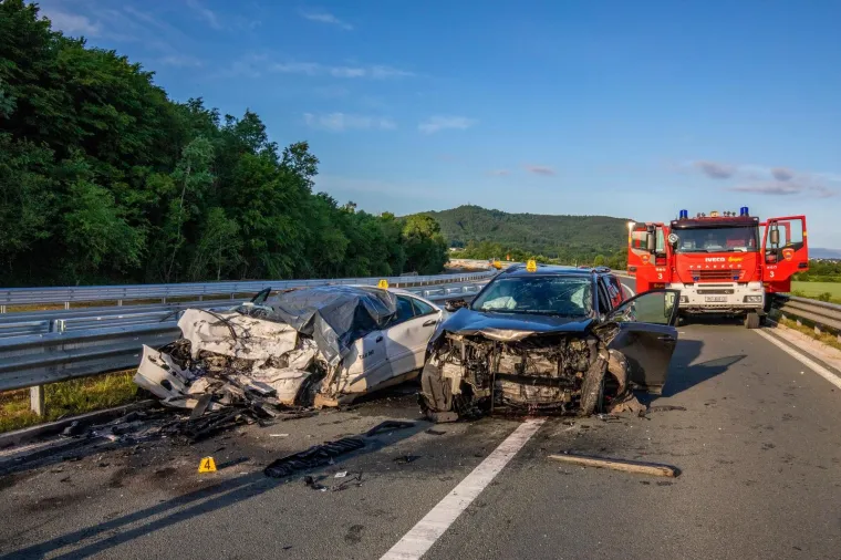 STRAVIČNA NESREĆA NA ISTARSKOM IPSILONU: Jedna osoba poginula, dvije te&scaron;ko ozlijeđene