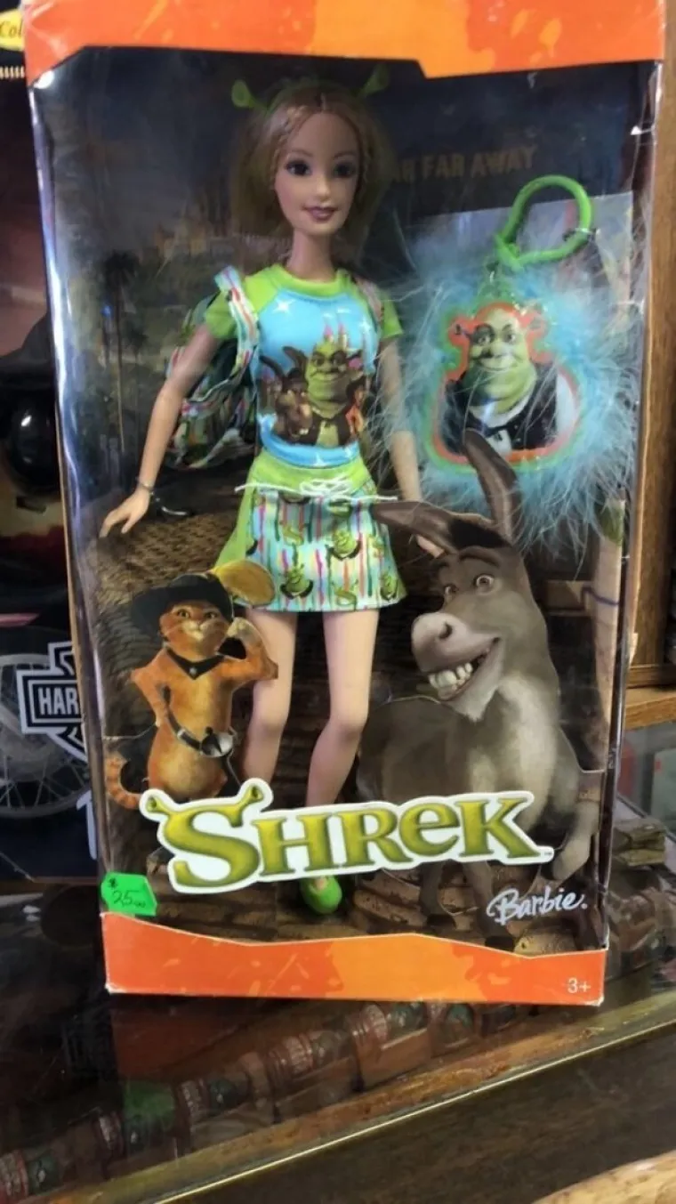 PA TKO OVO KUPUJE? Ovo su najbizarnije stvari u second hand shopovima, nema &scaron;anse da vam ne ostane upitnik nad glavom