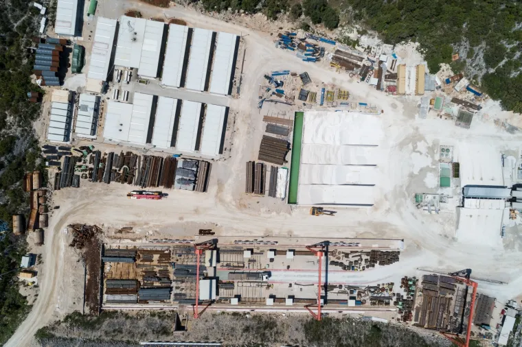 Pelje&scaron;ki most napreduje iz dana u dan: Pogledajte kako to izgleda iz zraka