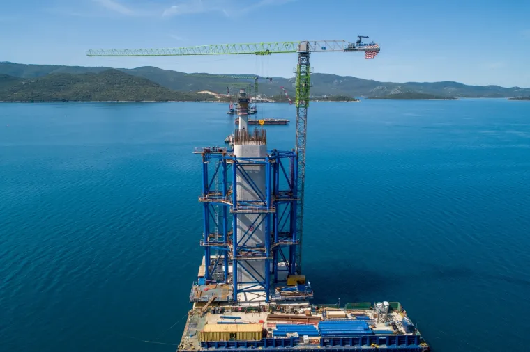 Pelje&scaron;ki most napreduje iz dana u dan: Pogledajte kako to izgleda iz zraka